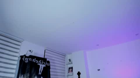 SOPHIE    online show from 04.15.26