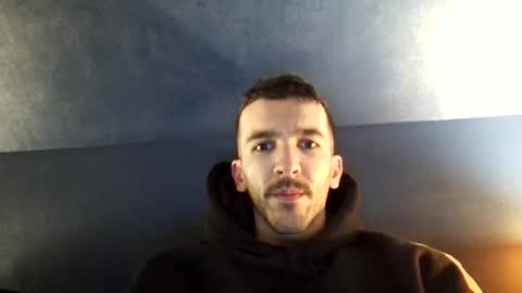 Snapshot of zommmmmmmmm chatting on 12.21.25 zom online show from 12.21.25