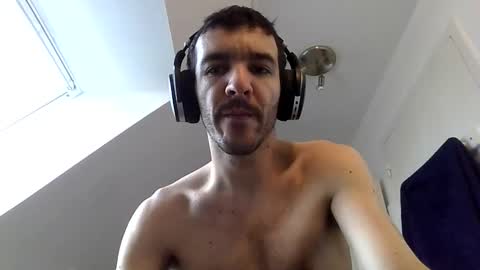 Snapshot of zommmmmmmmm chatting on 03.01.26 zom online show from 03.01.26