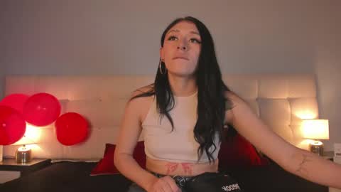 cintya kors online show from 02.14.25