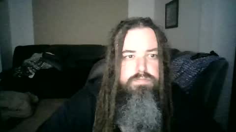 Snapshot of zozzzie chatting on 11.21.25 zozzzie online show from 11.21.25