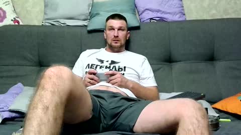 ztigrousz online show from 11.10.25