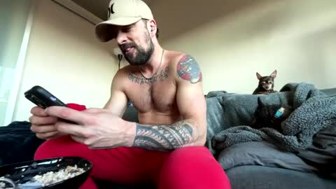 Snapshot of zuko_zen69 chatting on 01.19.25 Zuko online show from 01.19.25