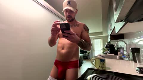 Snapshot of zuko_zen69 chatting on 02.05.25 Zuko online show from 02.05.25