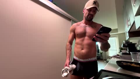 Snapshot of zuko_zen69 chatting on 02.06.25 Zuko online show from 02.06.25