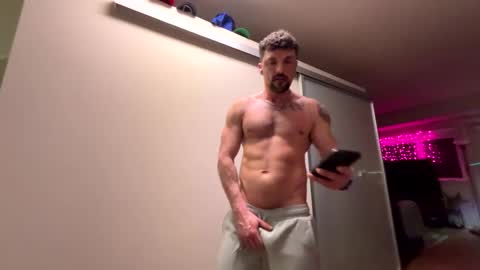 Snapshot of zuko_zen69 chatting on 02.27.25 Zuko online show from 02.27.25