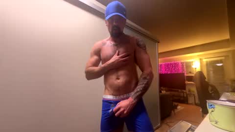 Snapshot of zuko_zen69 chatting on 09.18.25 Zuko online show from 09.18.25