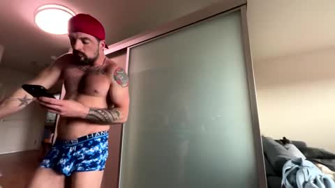 Snapshot of zuko_zen69 chatting on 11.15.25 Zuko online show from 11.15.25