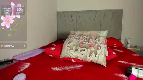 Snapshot of zule__williams chatting on 12.21.25 zule online show from 12.21.25