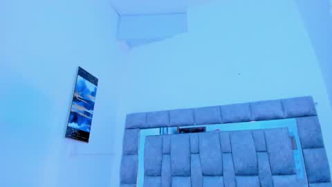 Snapshot of zulyjones chatting on 02.22.25 Zuly online show from 02.22.25