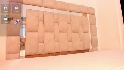 Snapshot of zulyjones chatting on 09.12.25 Zuly online show from 09.12.25