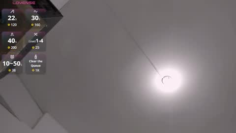 Snapshot of zulyjones chatting on 09.19.25 Zuly online show from 09.19.25