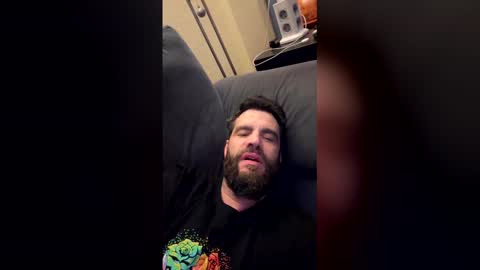 Snapshot of zurdineno chatting on 02.02.26 zurdineno online show from 02.02.26