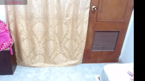 zury_ferrari online show from 10.10.25