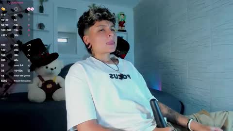 Zury Ramirez online show from 09.10.25