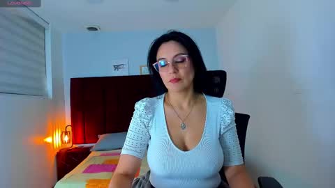 Zuzana21 online show from 03.12.25
