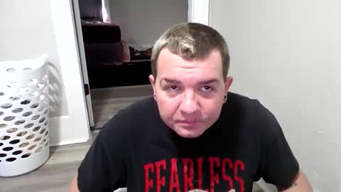 Snapshot of zvggyboy chatting on 10.04.25 Zvggy Boy online show from 10.04.25