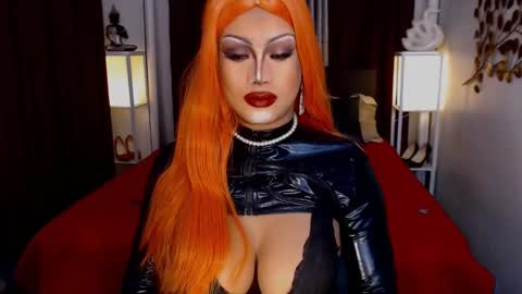 Snapshot of zyradom chatting on 02.05.25 zyradom online show from 02.05.25