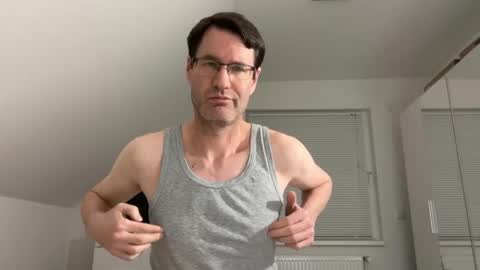 Snapshot of zzz123_cam chatting on 04.12.26 zzz123_cam online show from 04.12.26