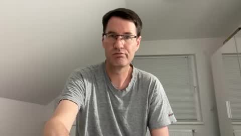 Snapshot of zzz123_cam chatting on 06.19.26 zzz123_cam online show from 06.19.26