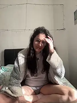 Lunaabbey online show from 03.31.26