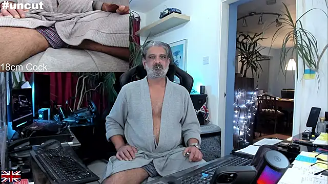 OnlineBossUK online show from 09.26.25