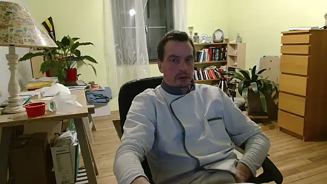 Snapshot of cloupefun chatting on 01.07.25 cloupefun online show from 01.07.25