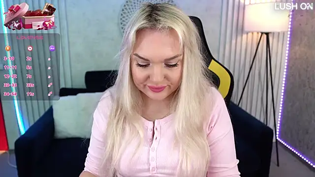 Snapshot of MissyMartinez chatting on 04.18.26 MissyMartinez online show from 04.18.26