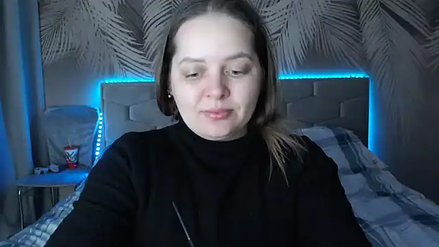 uliastar online show from 02.25.25