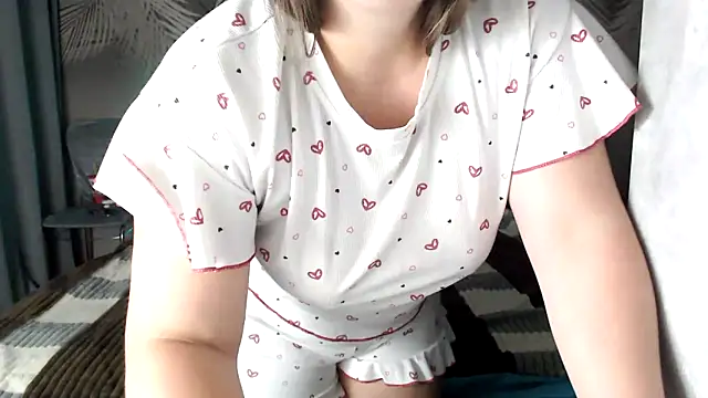 uliastar online show from 09.10.25