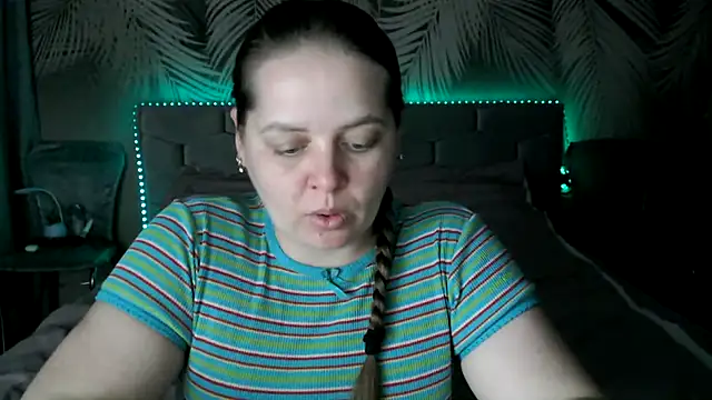 uliastar online show from 03.31.26