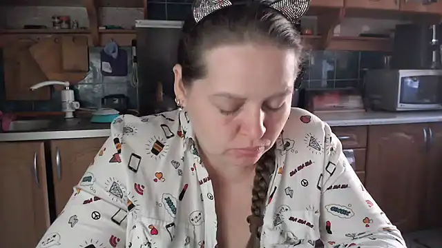 Snapshot of uliastar chatting on 07.12.26 uliastar online show from 07.12.26