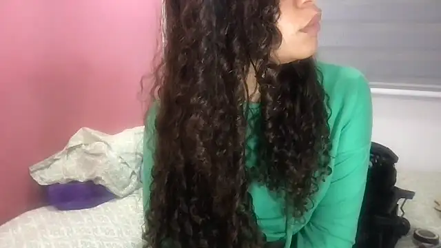 gatubelahot online show from 09.22.25