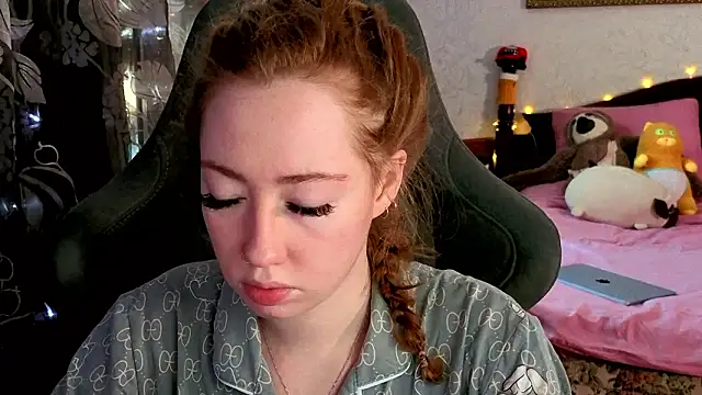 TinaBrook online show from 02.20.26