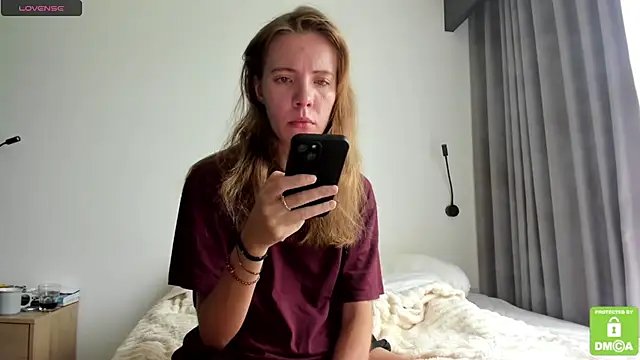 Kalisee  online show from 04.15.26