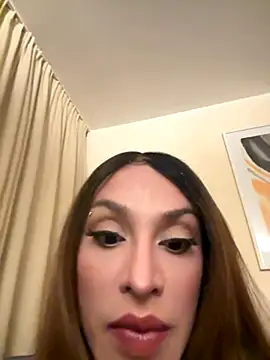 Snapshot of anahii_01 chatting on 10.10.25 anahii 01 online show from 10.10.25