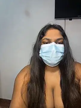 Snapshot of Black_Beauty997 chatting on 01.11.26 Black Beauty997 online show from 01.11.26