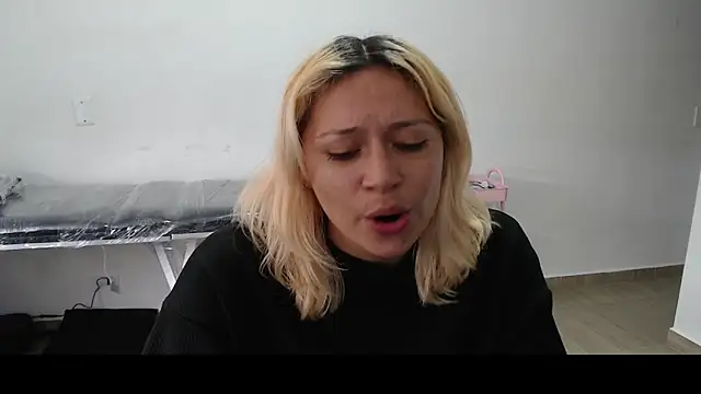 MommyMiaWs online show from 03.03.25