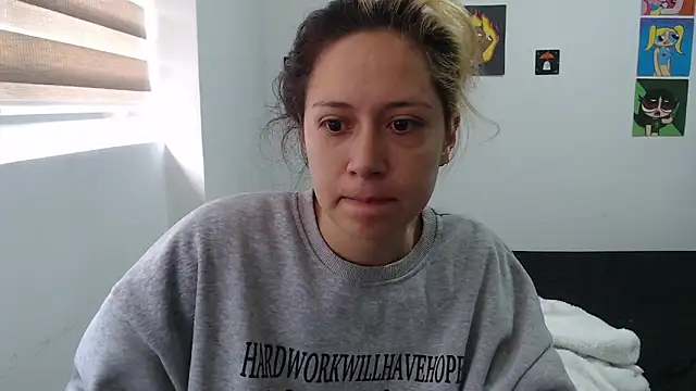 MommyMiaWs online show from 10.12.25