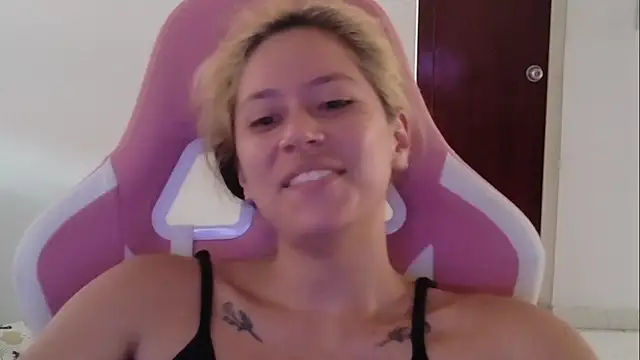 MommyMiaWs online show from 03.31.26