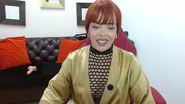 Abril Beltran  online show from 10.24.25