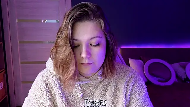 DjennaPalme online show from 10.15.25