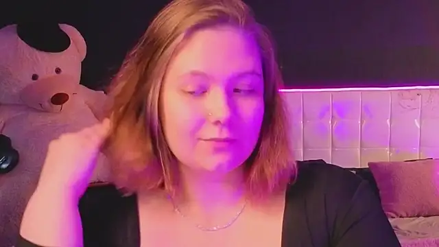 DjennaPalme online show from 11.26.25