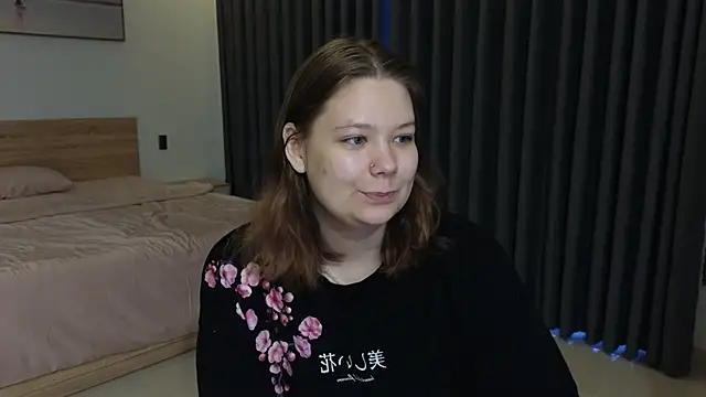 Snapshot of DjennaPalme chatting on 03.14.26 DjennaPalme online show from 03.14.26