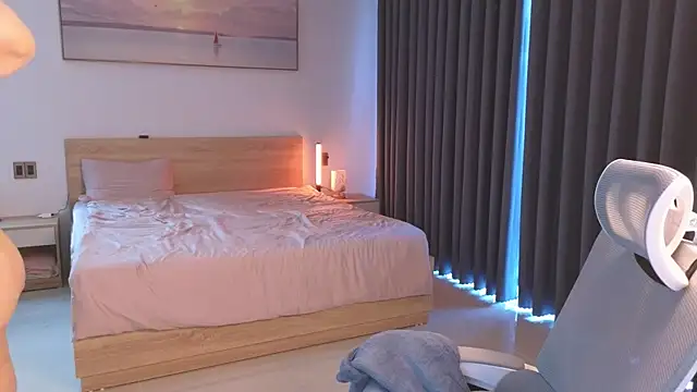 Snapshot of DjennaPalme chatting on 04.01.26 DjennaPalme online show from 04.01.26