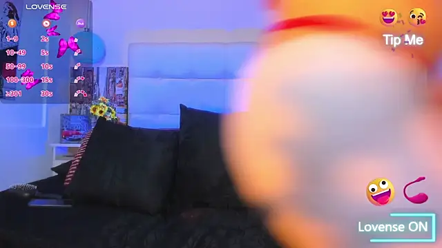 cinthya walker1 online show from 04.17.26