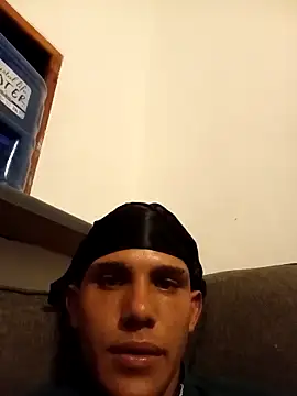 Snapshot of Linex06 chatting on 03.19.26 Linex06 online show from 03.19.26