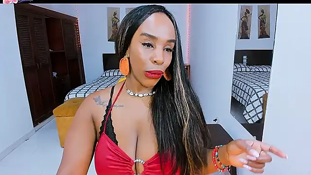 TAYLORR778 online show from 10.21.25