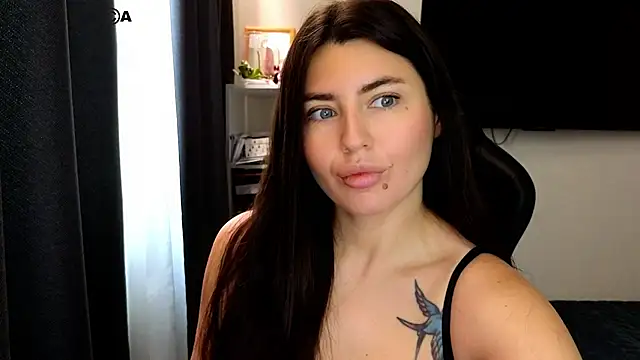 Snapshot of gracedorce chatting on 05.29.26 gracedorce online show from 05.29.26