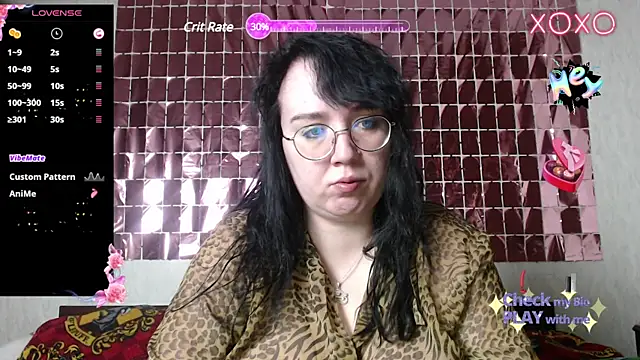 Snapshot of LeonaHarrison chatting on 03.19.25 LeonaHarrison online show from 03.19.25